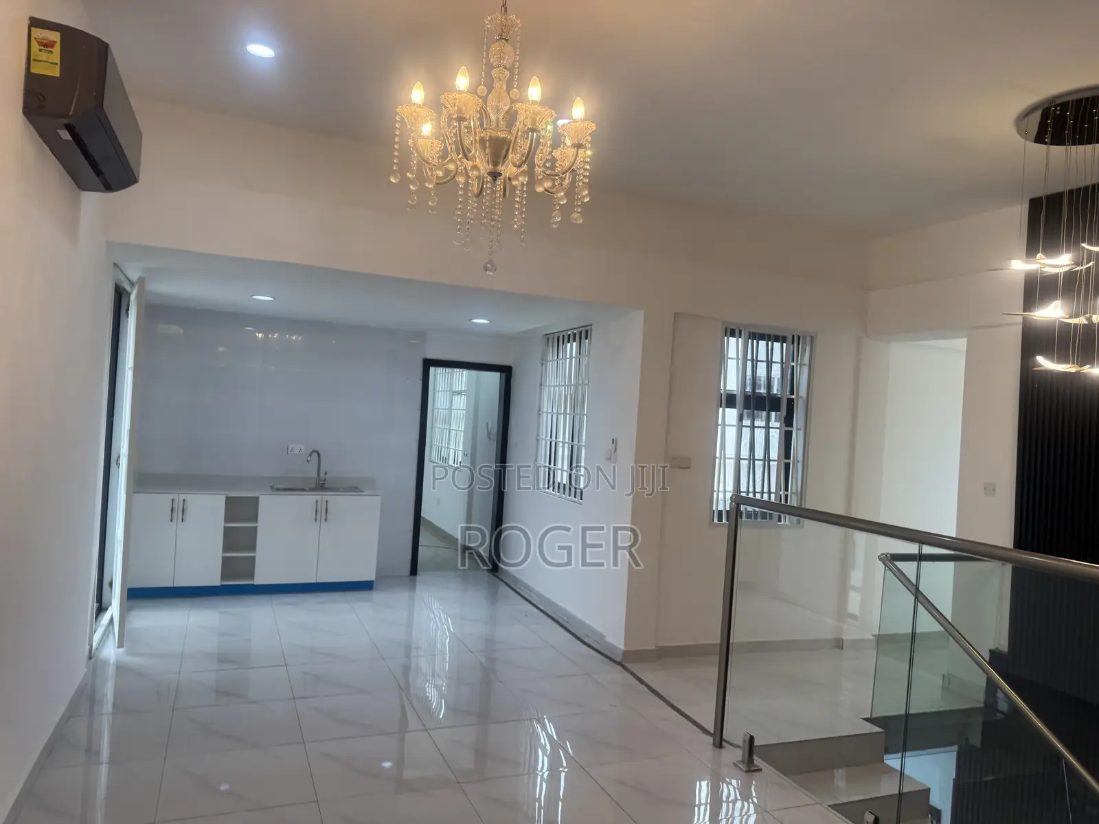 7bdrm Mansion in Labone for rent
