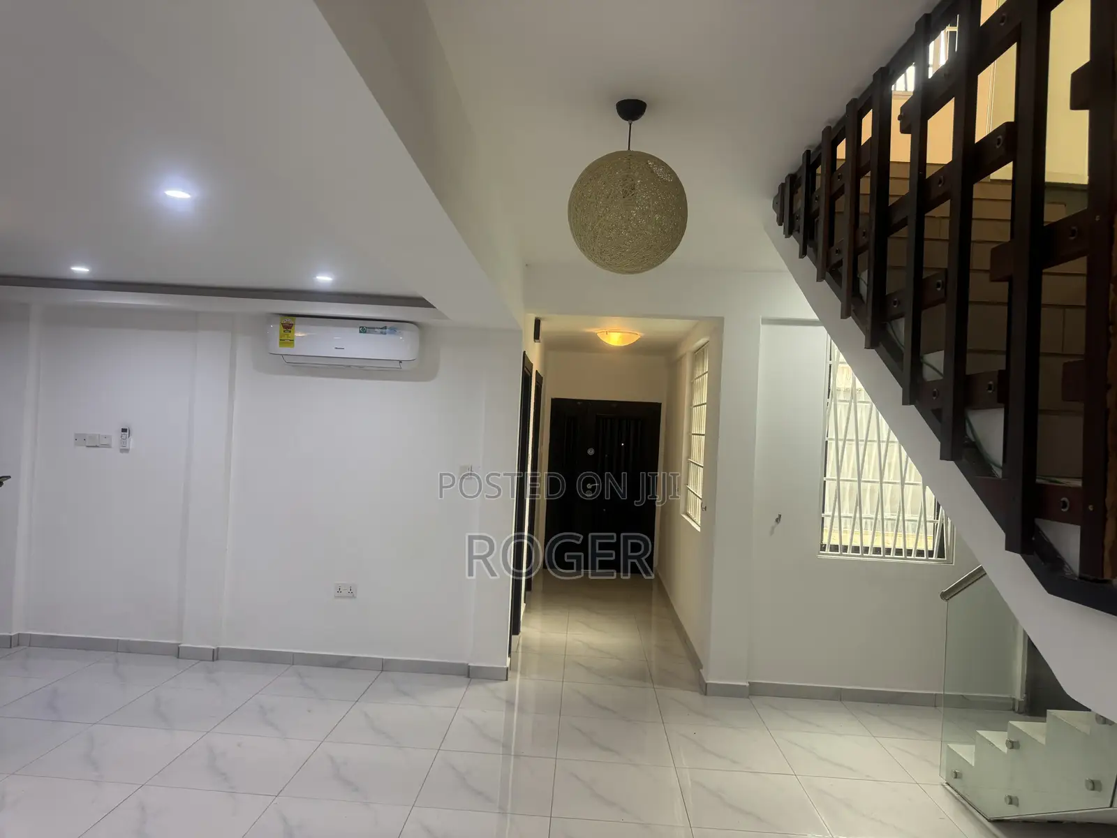 7bdrm Mansion in Labone for rent
