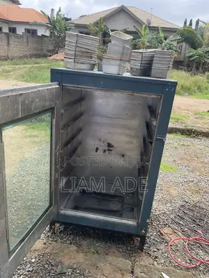 Medium Sized Oven