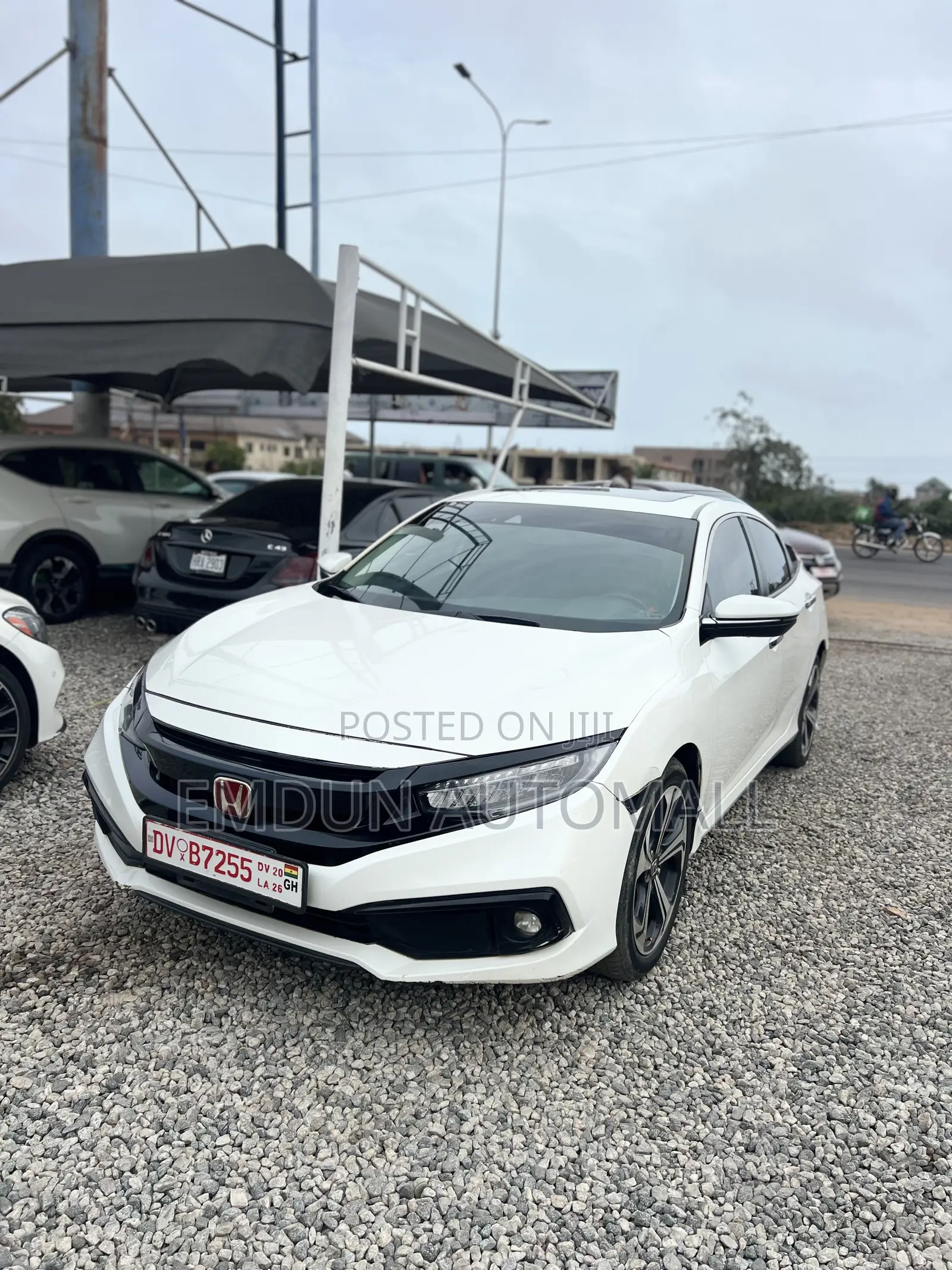 Honda Civic Touring Sedan 2019 White