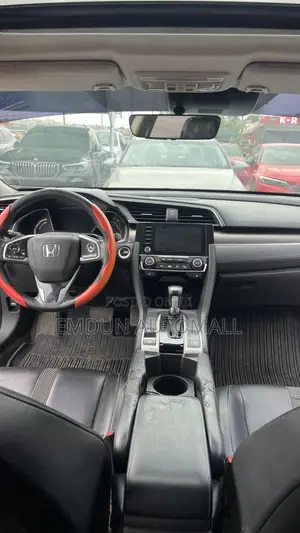 Honda Civic Touring Sedan 2019 White