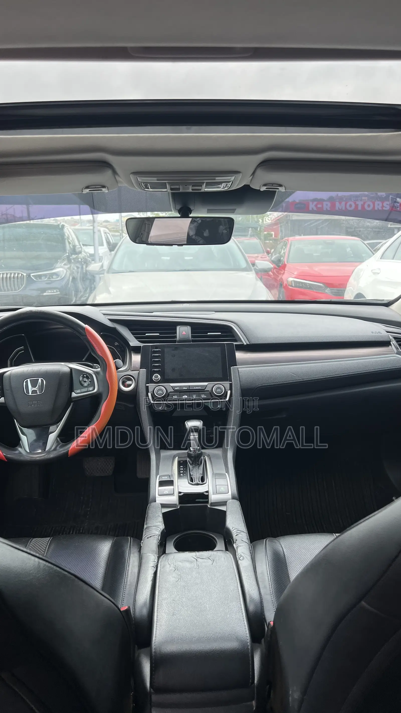 Honda Civic Touring Sedan 2019 White