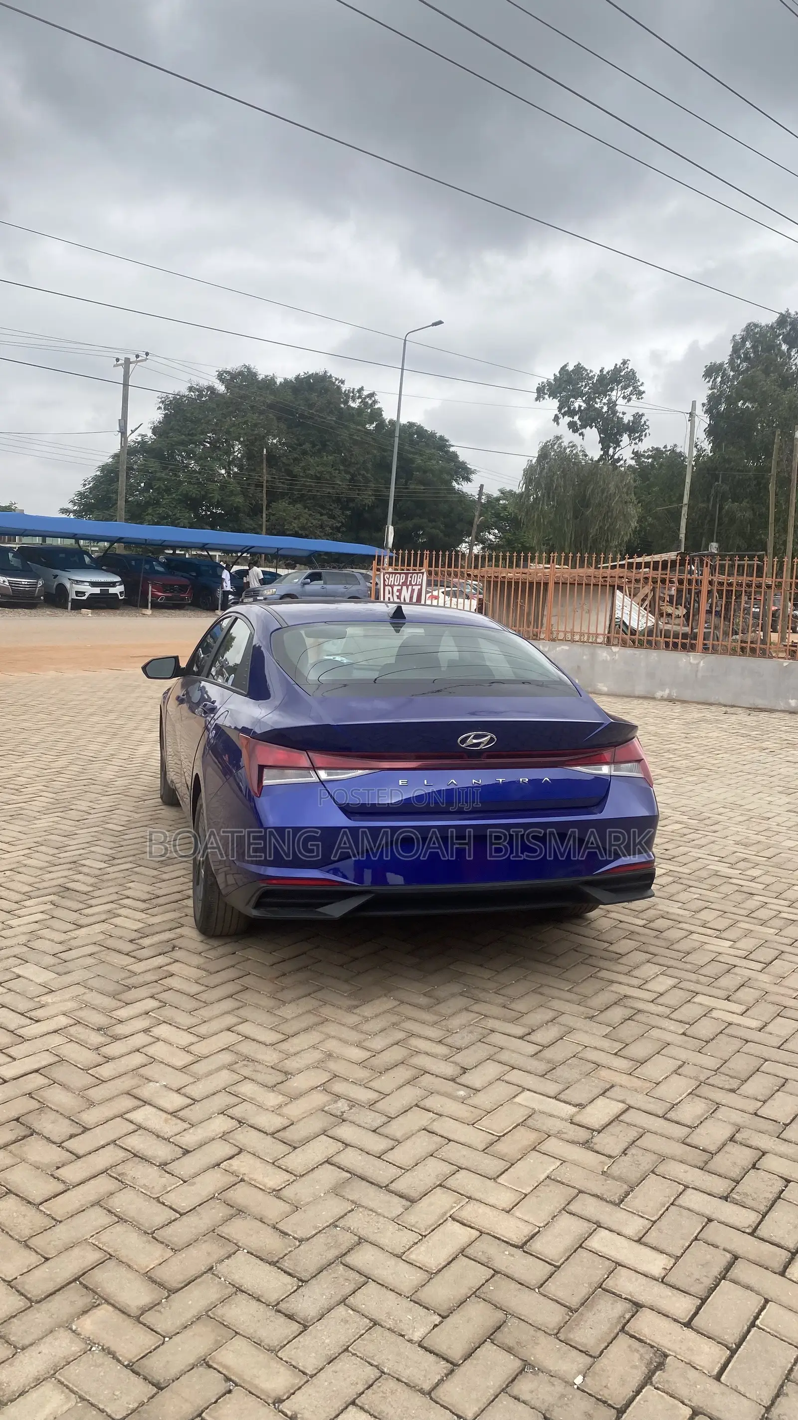 Hyundai Elantra 2022 Blue