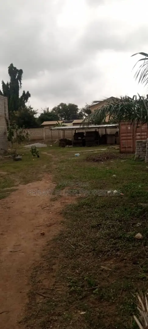 Land for Sale Around Lake Side Estate