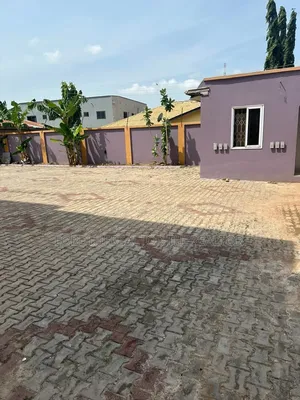 3bdrm Apartment in Lake Side Estate for rent