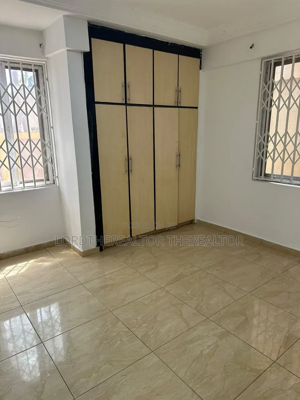 3bdrm Apartment in Lake Side Estate for rent