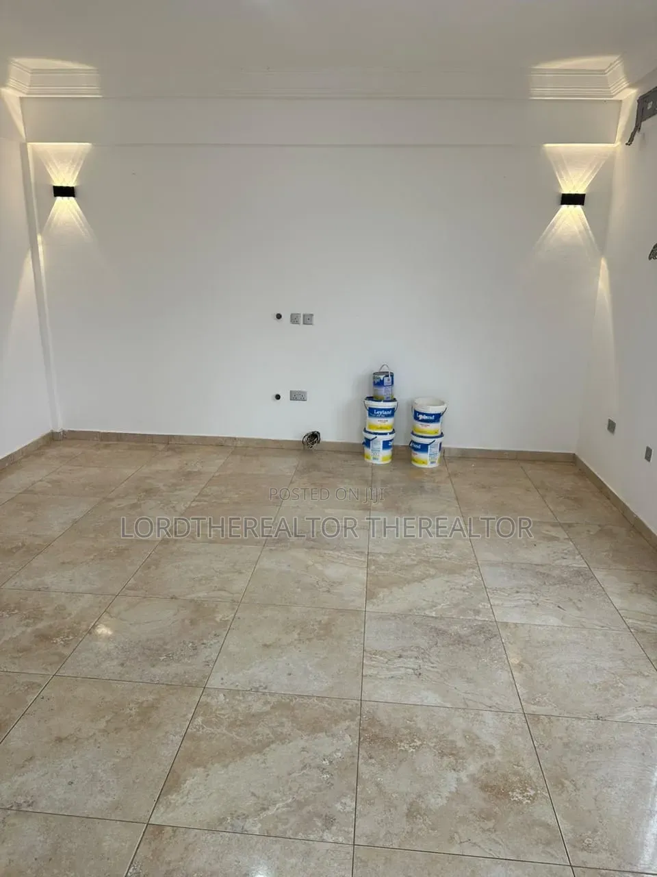 3bdrm Apartment in Lake Side Estate for rent