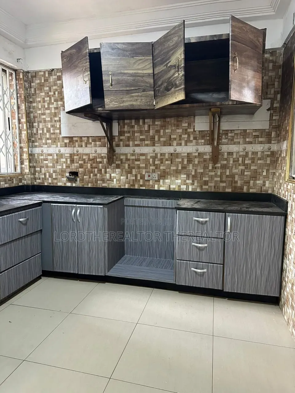3bdrm Apartment in Lake Side Estate for rent