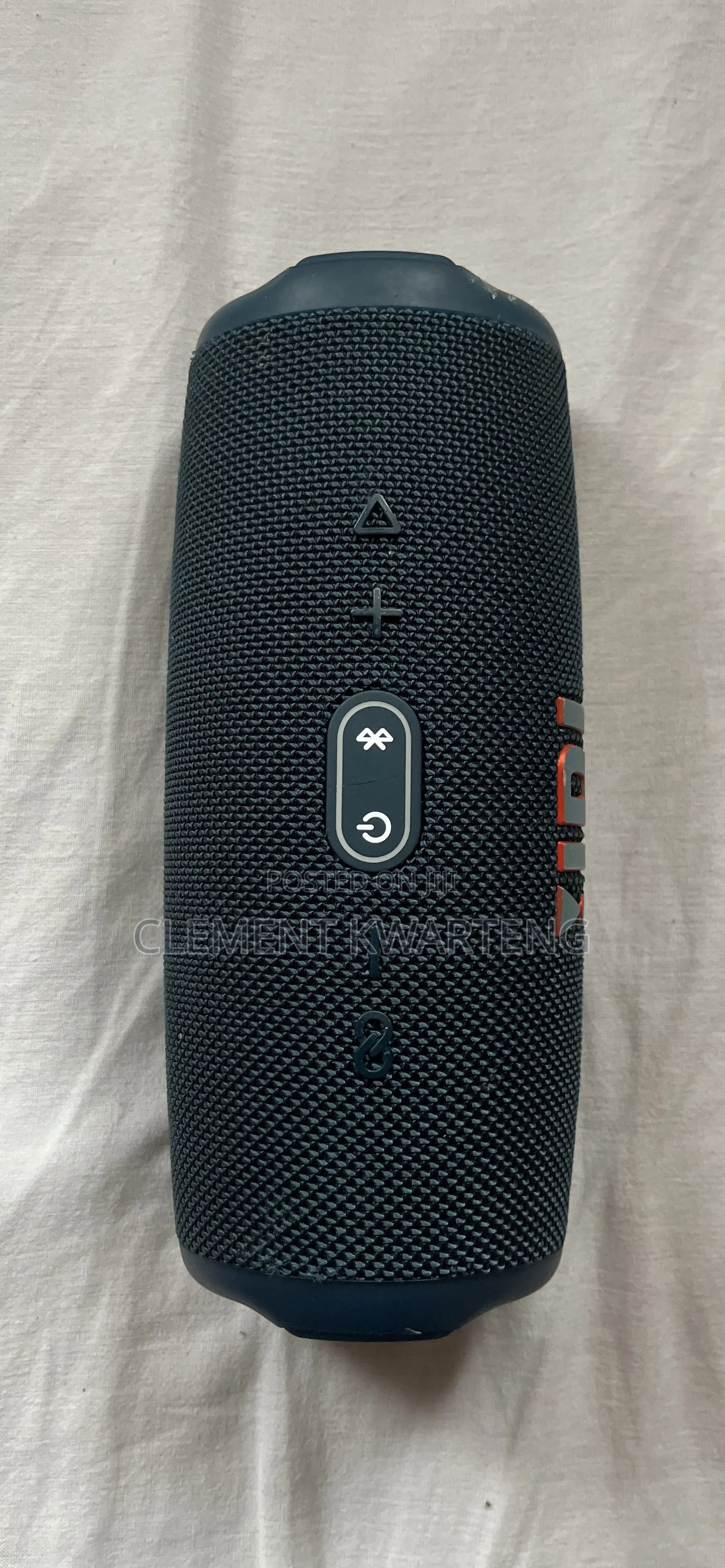 JBL Charge 5