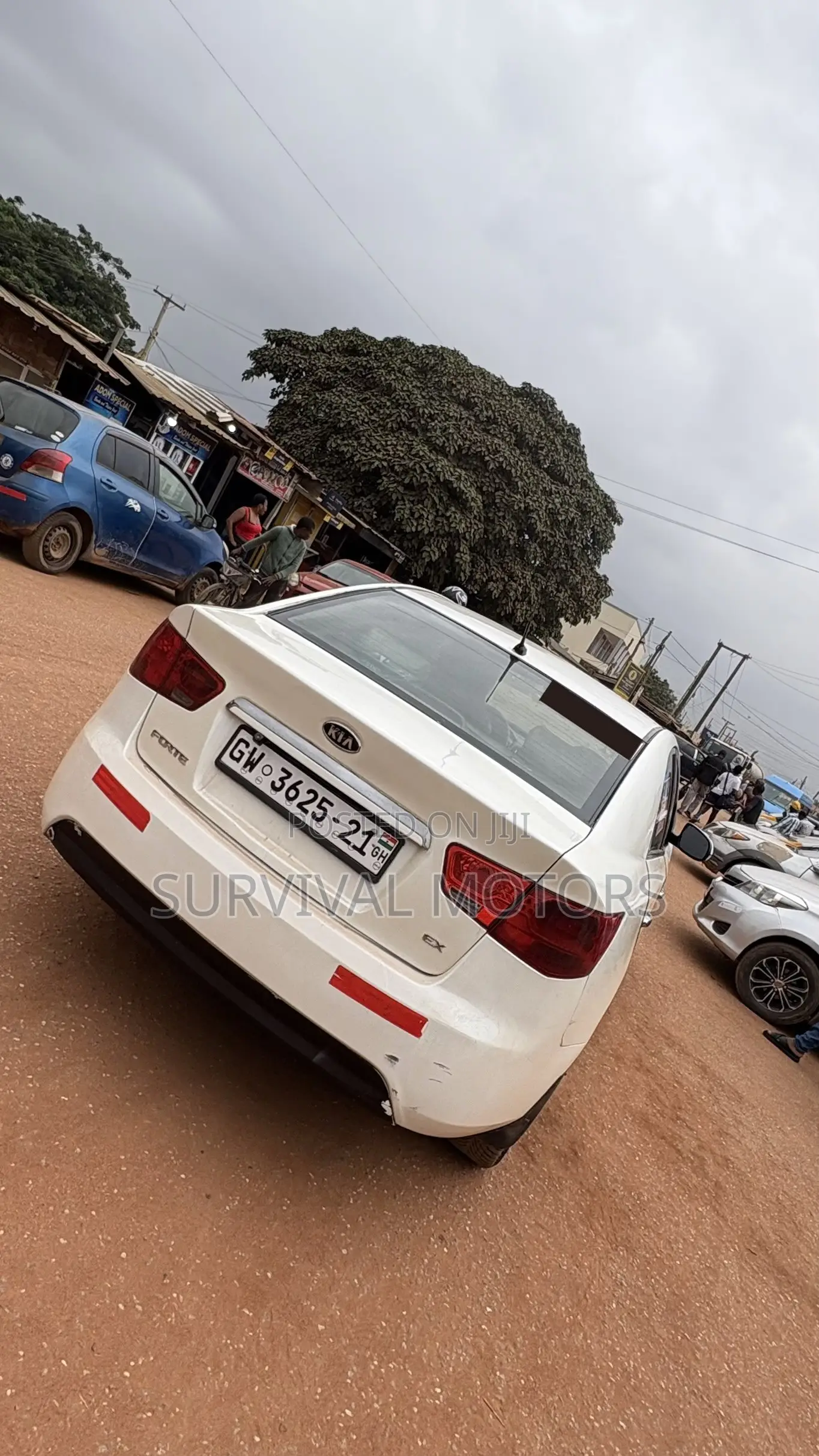 Kia Forte EX Sedan 2012 White