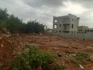 Secured Land for Sale Around Lake Side Estate