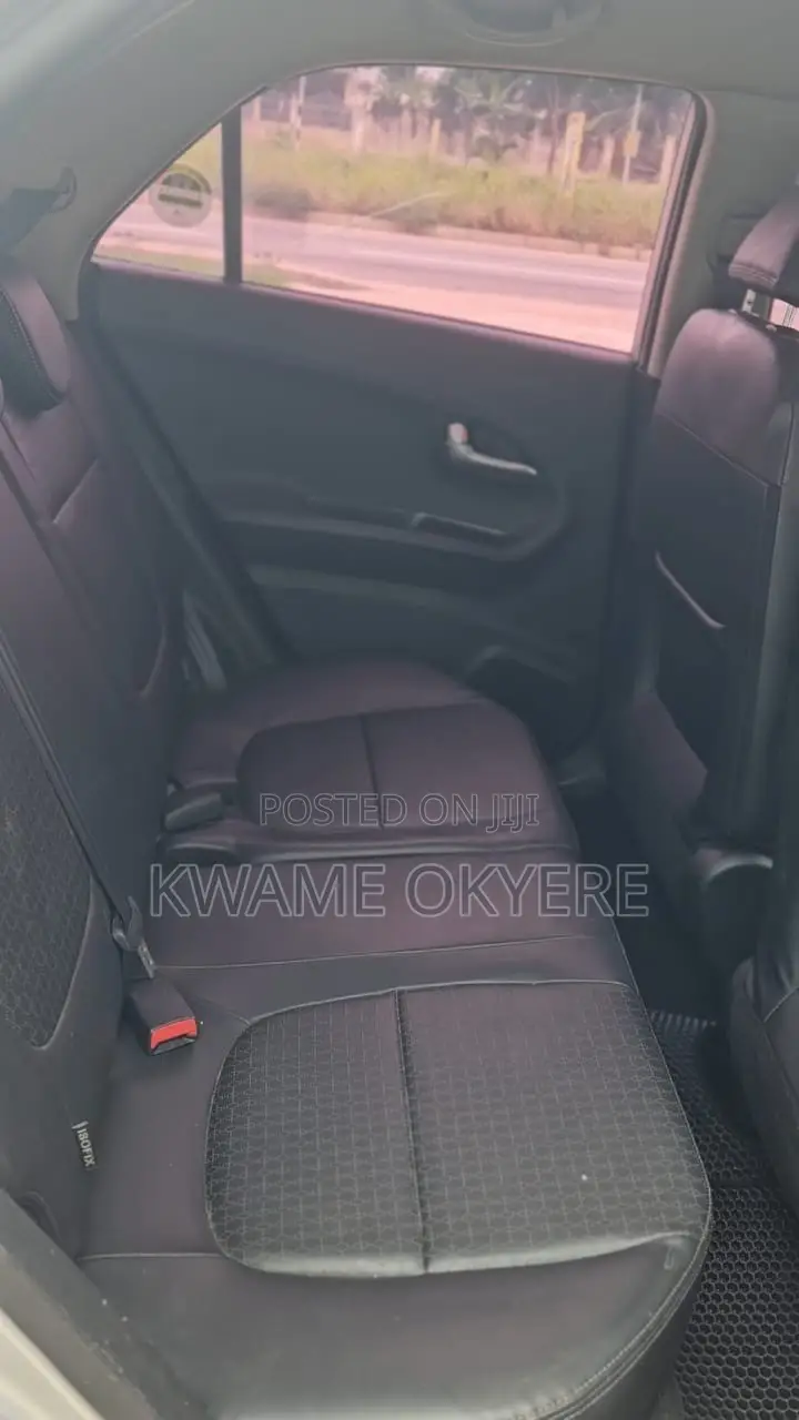 Kia Morning 2015 Silver