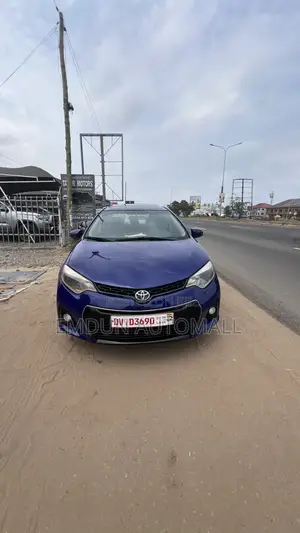 Toyota Corolla LE 4dr Sedan (1.8L 4cyl CVT) 2015 Blue