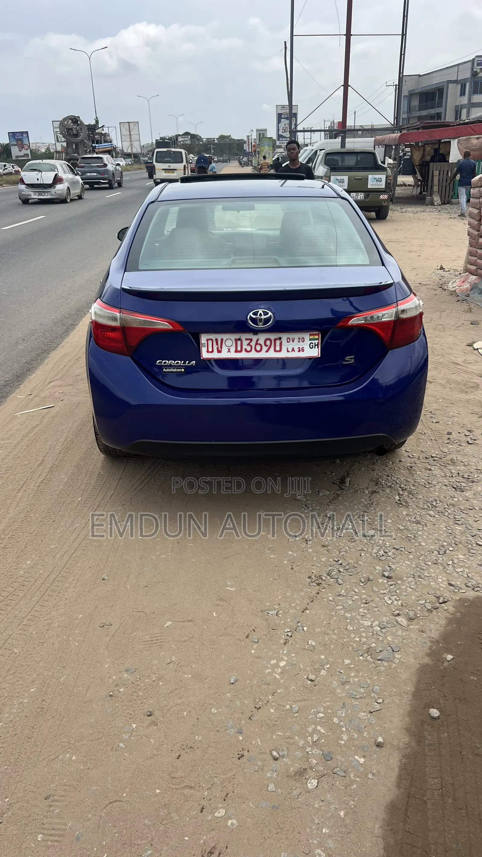 Toyota Corolla LE 4dr Sedan (1.8L 4cyl CVT) 2015 Blue