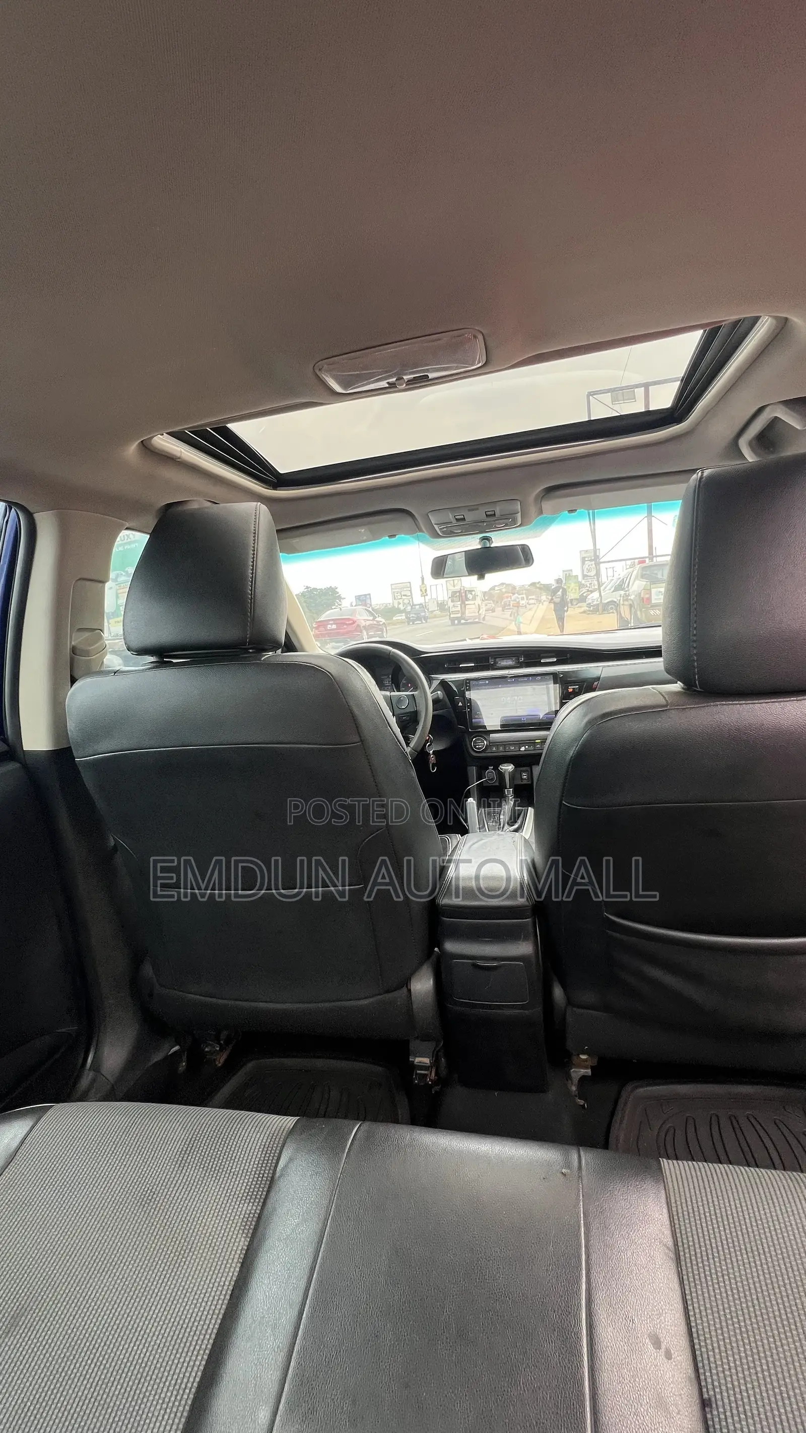 Toyota Corolla LE 4dr Sedan (1.8L 4cyl CVT) 2015 Blue