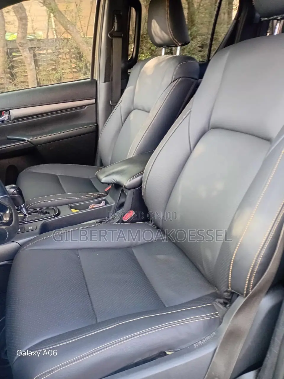 Toyota Hilux 2021 Gray