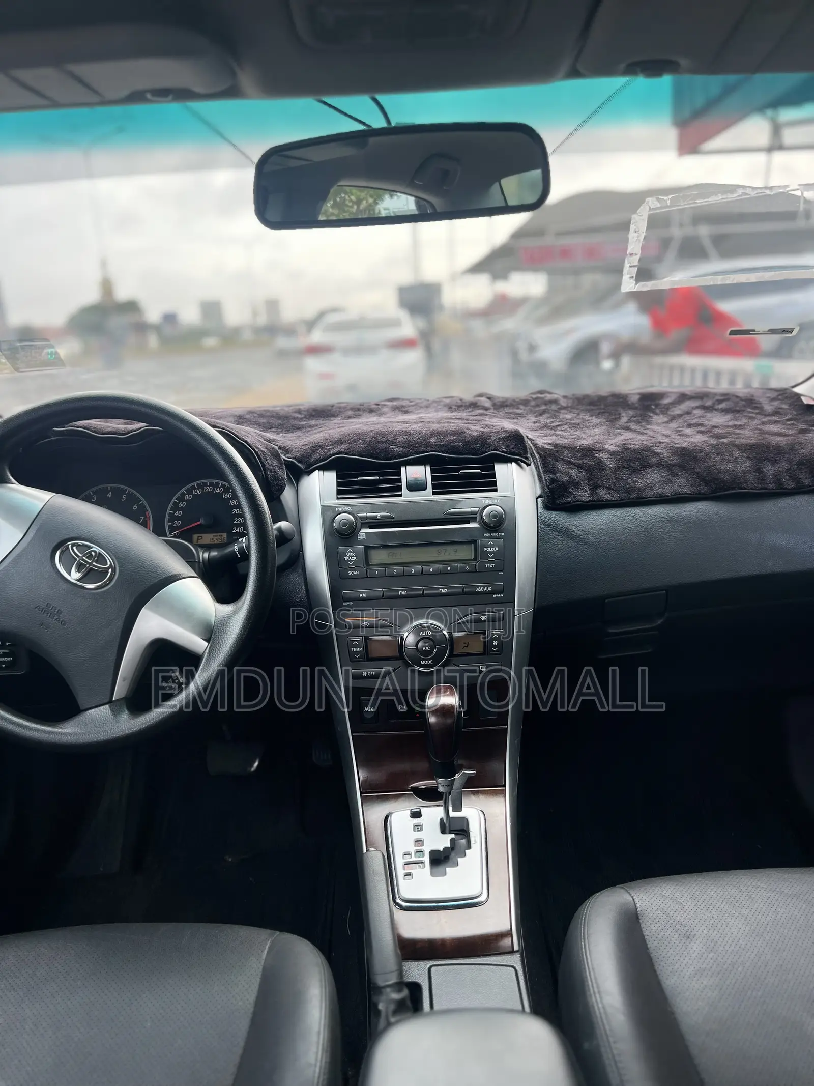 Toyota Corolla Altis 2012 Silver