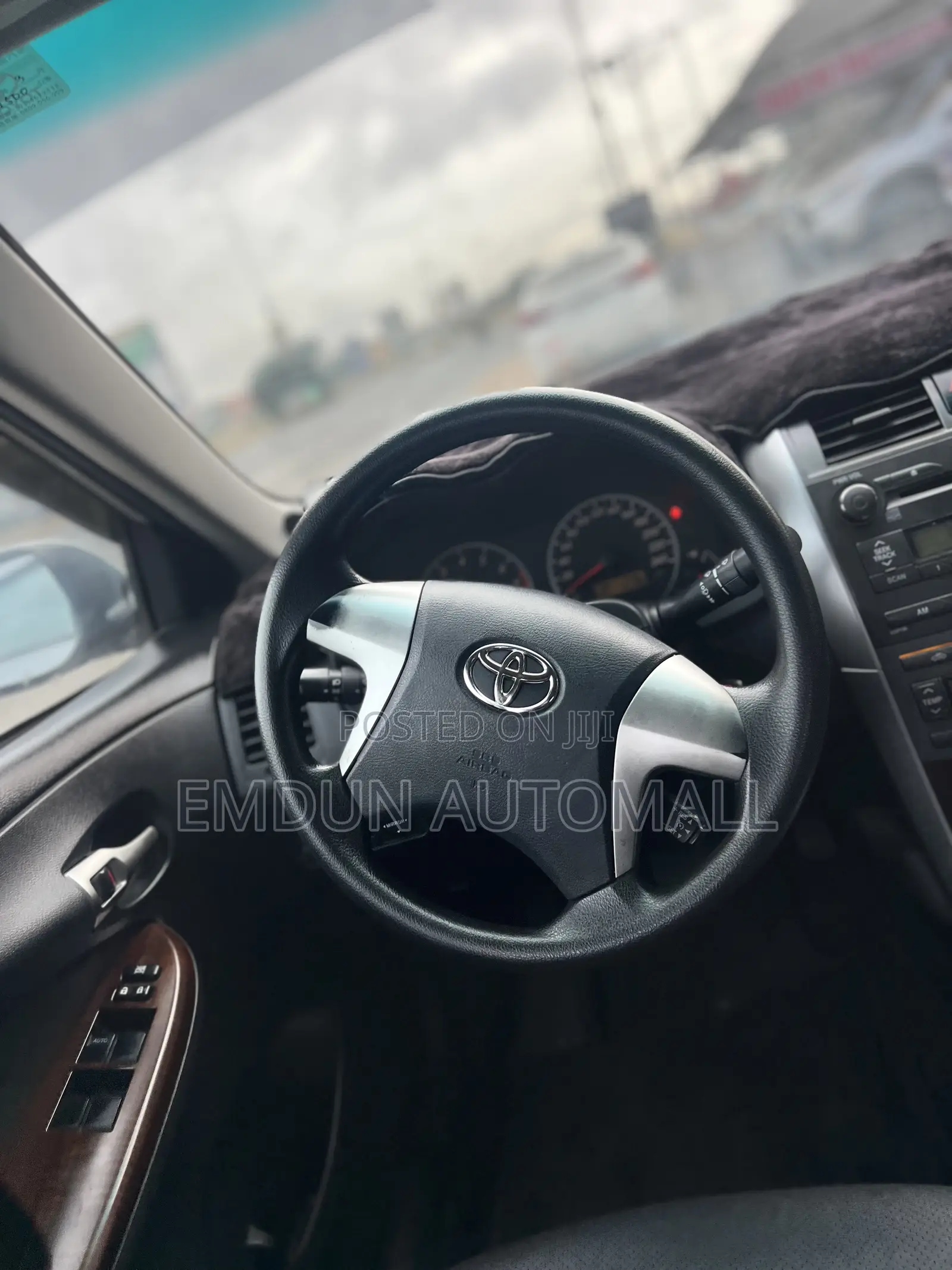 Toyota Corolla Altis 2012 Silver