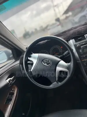 Toyota Corolla Altis 2012 Silver