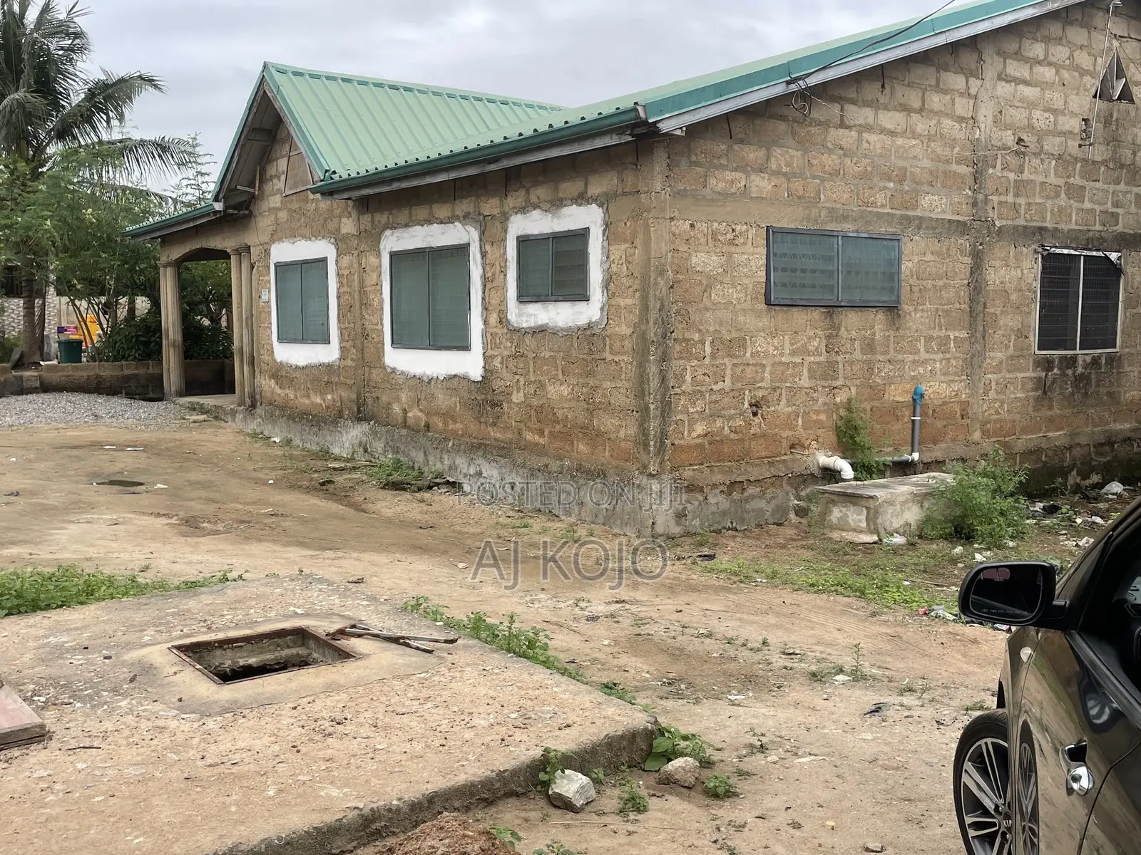 4bdrm Bungalow in Manhean for sale