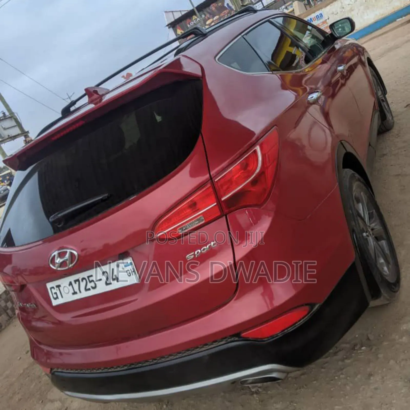 Hyundai Santa Fe 2013 Red