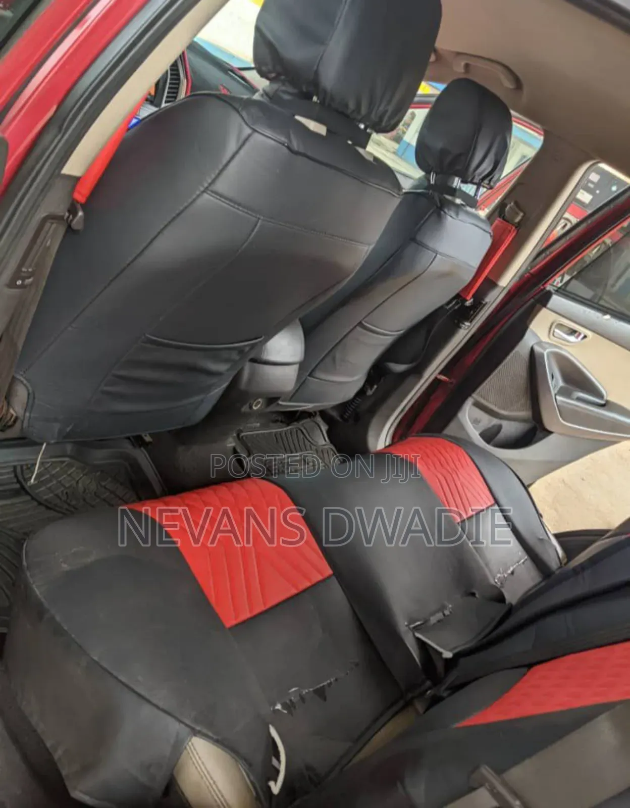 Hyundai Santa Fe 2013 Red
