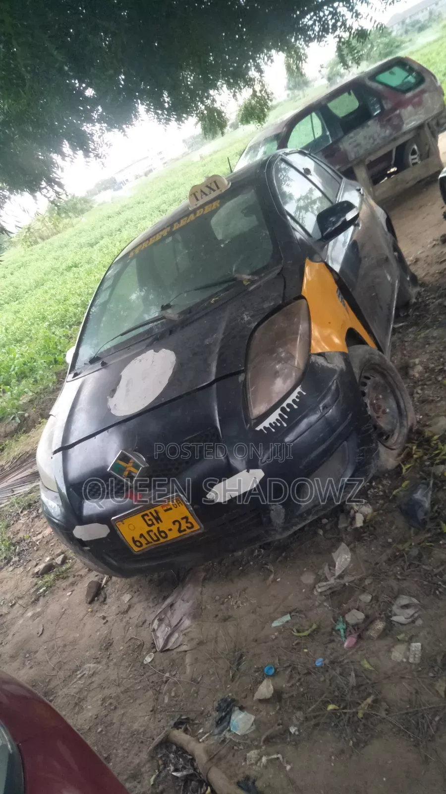 Toyota Vitz 2010 Gray