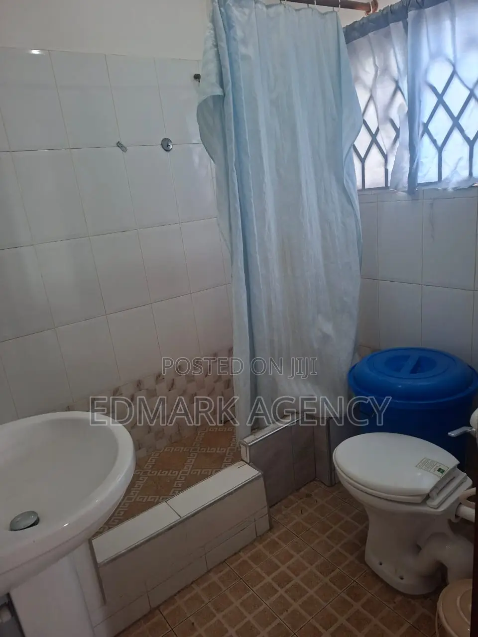 2bdrm Apartment in East Airport, Accra Metropolitan for rent