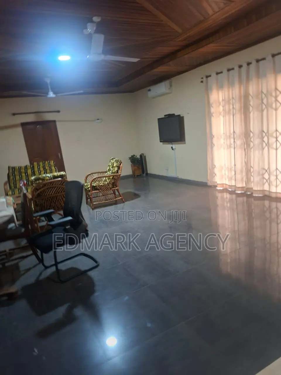 2bdrm Apartment in East Airport, Accra Metropolitan for rent