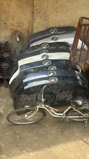 2007-2013 Toyota Voxy Bonnet