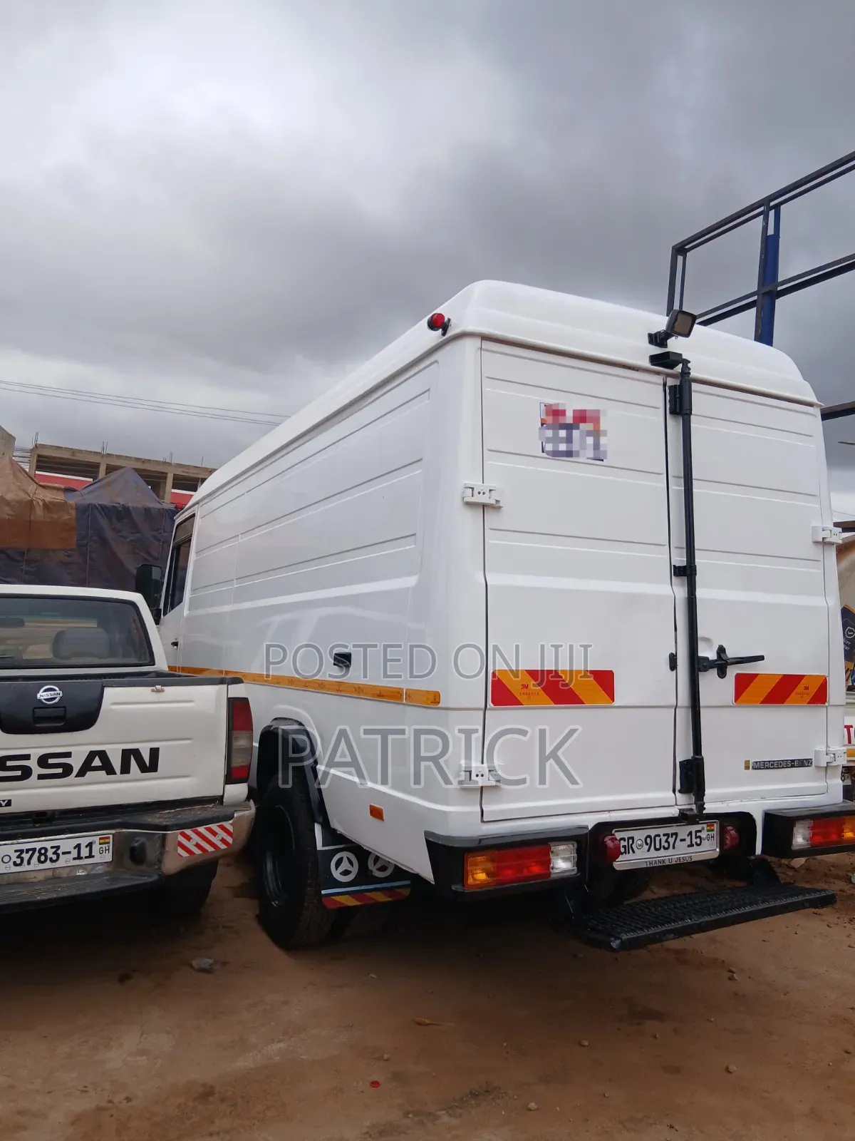 Mercedes-Benz T2 1997 White