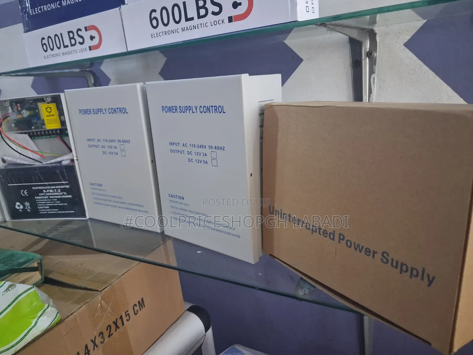 Power Supply With Battery (12v 7a)