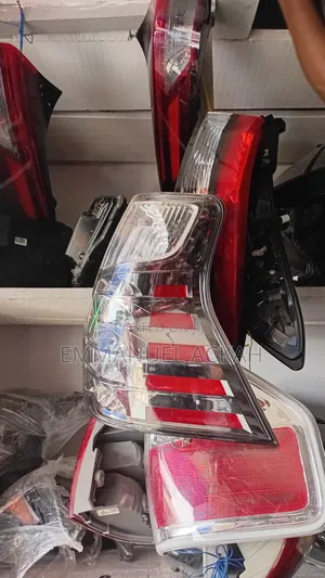 Lexus GX460 2014 - 2023 Tail Light