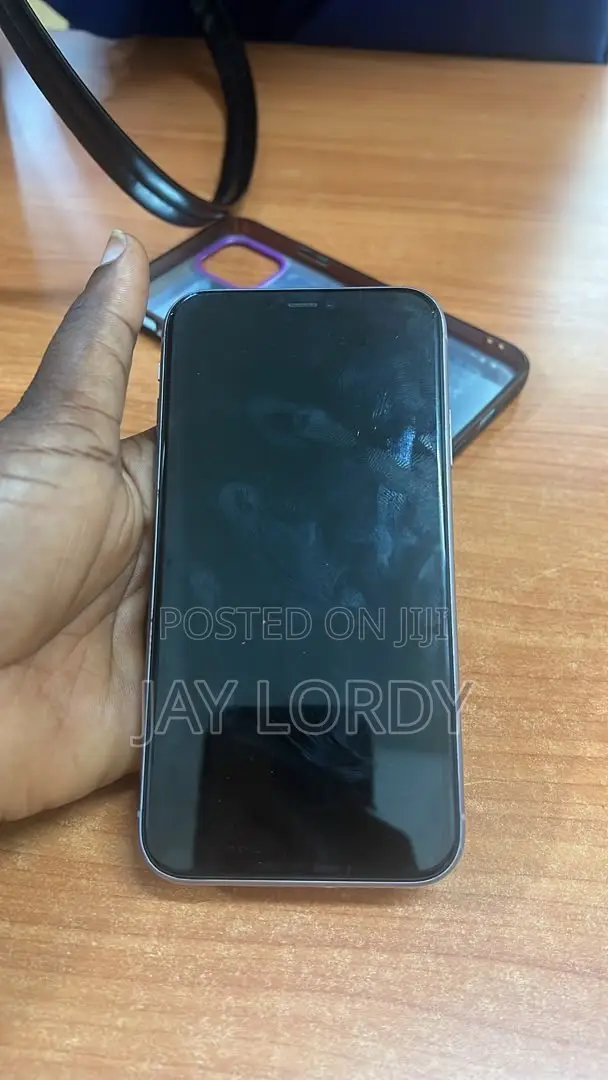 Apple iPhone 11 128 GB Purple