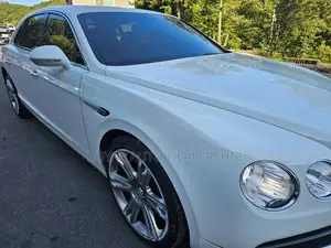Bentley Flying Spur 2016 White