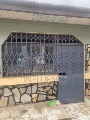2bdrm Apartment in Lakeside, East Legon for rent