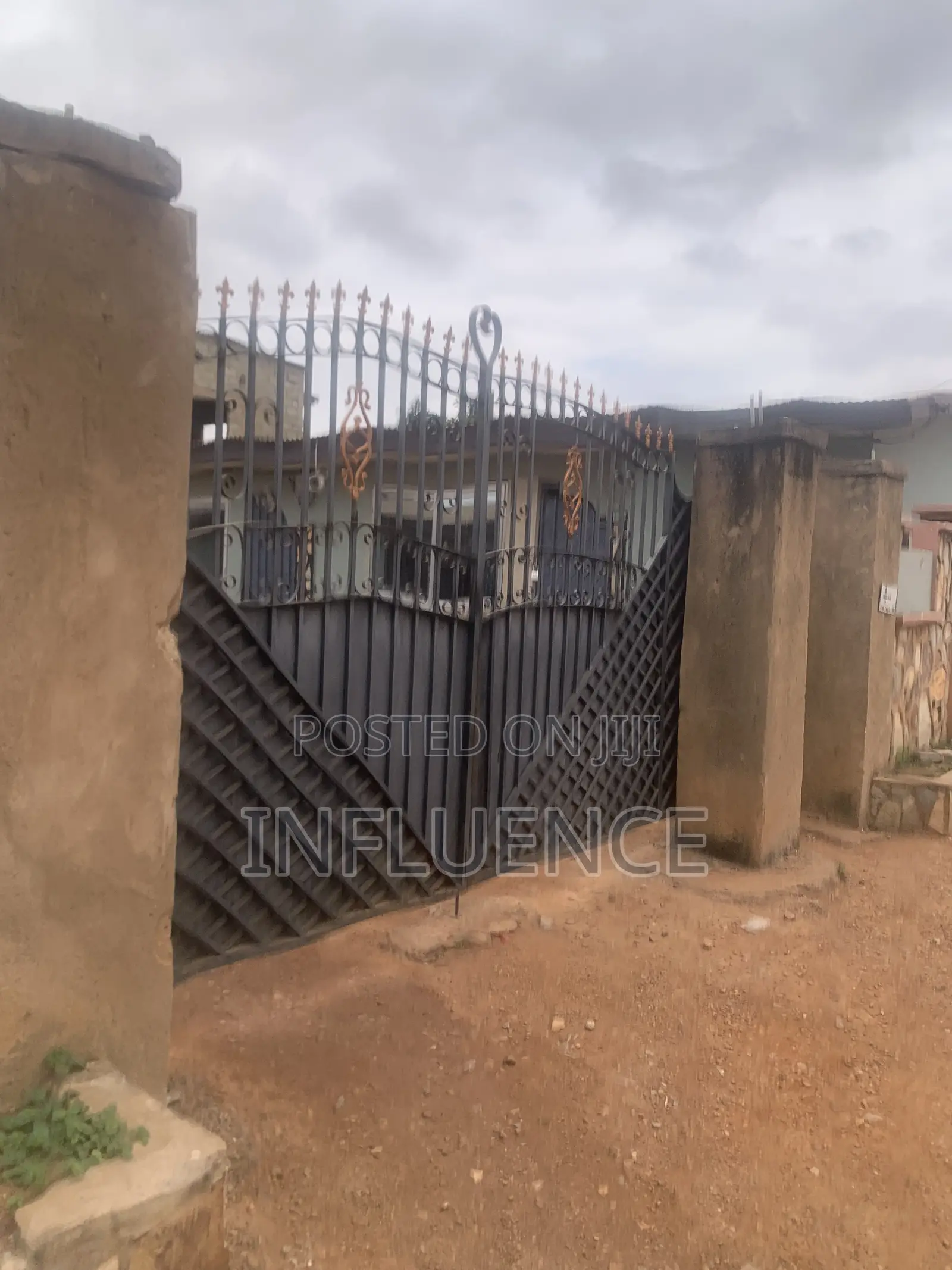 2bdrm Apartment in Lakeside, East Legon for rent