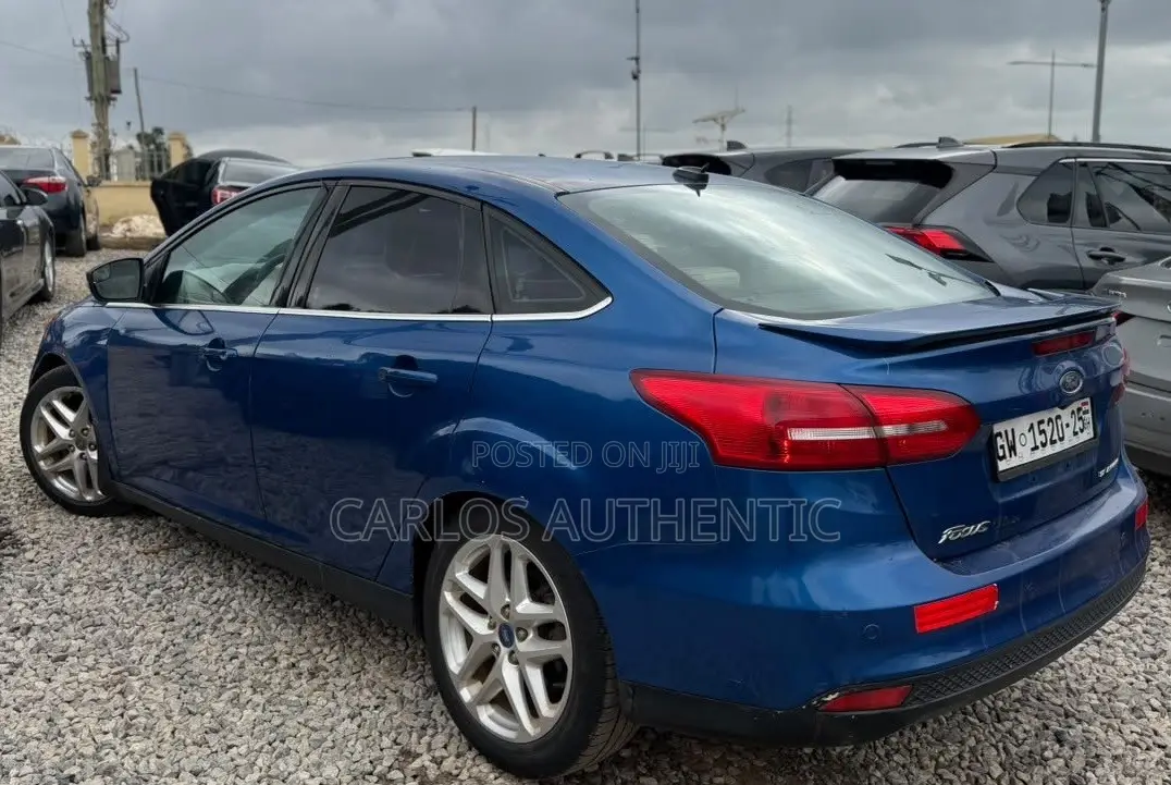 Ford Focus 2018 Blue
