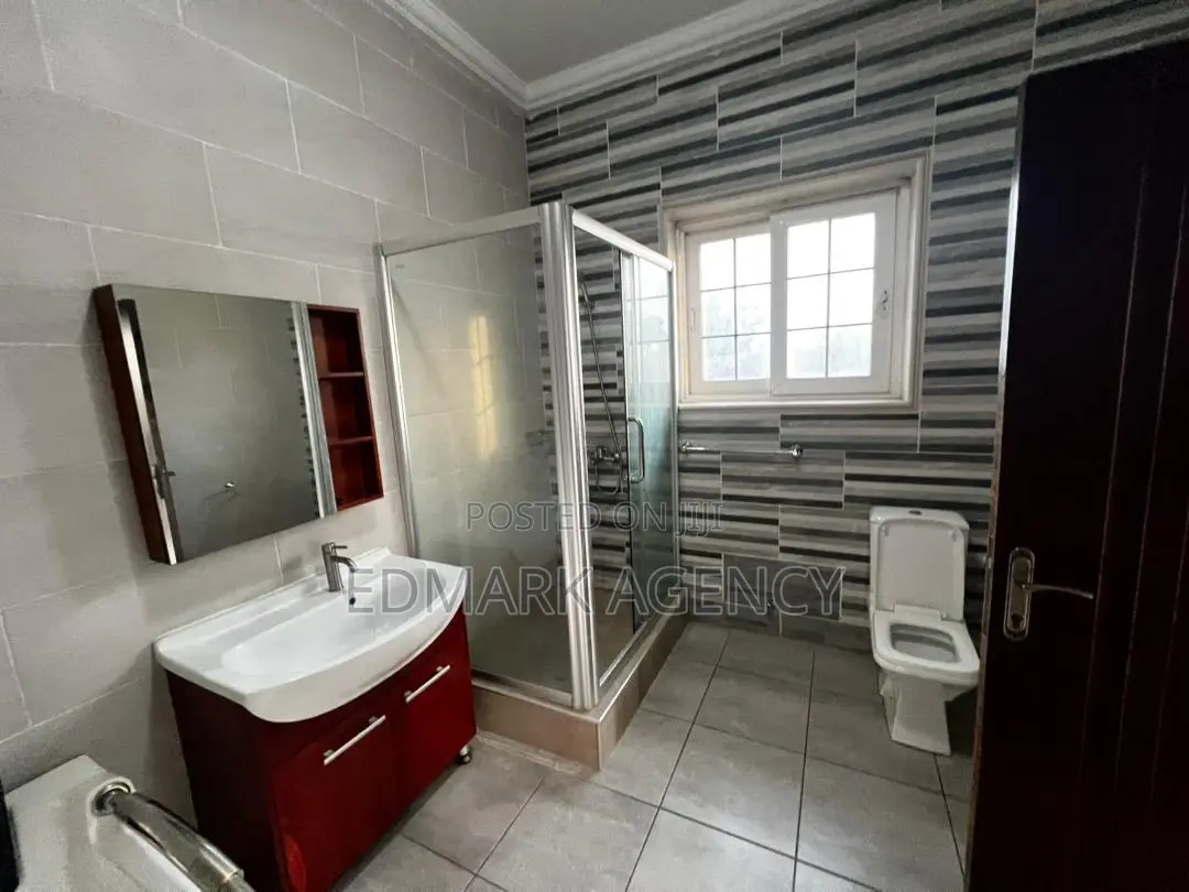 5bdrm House in Wetlands, Presby Church Area for rent
