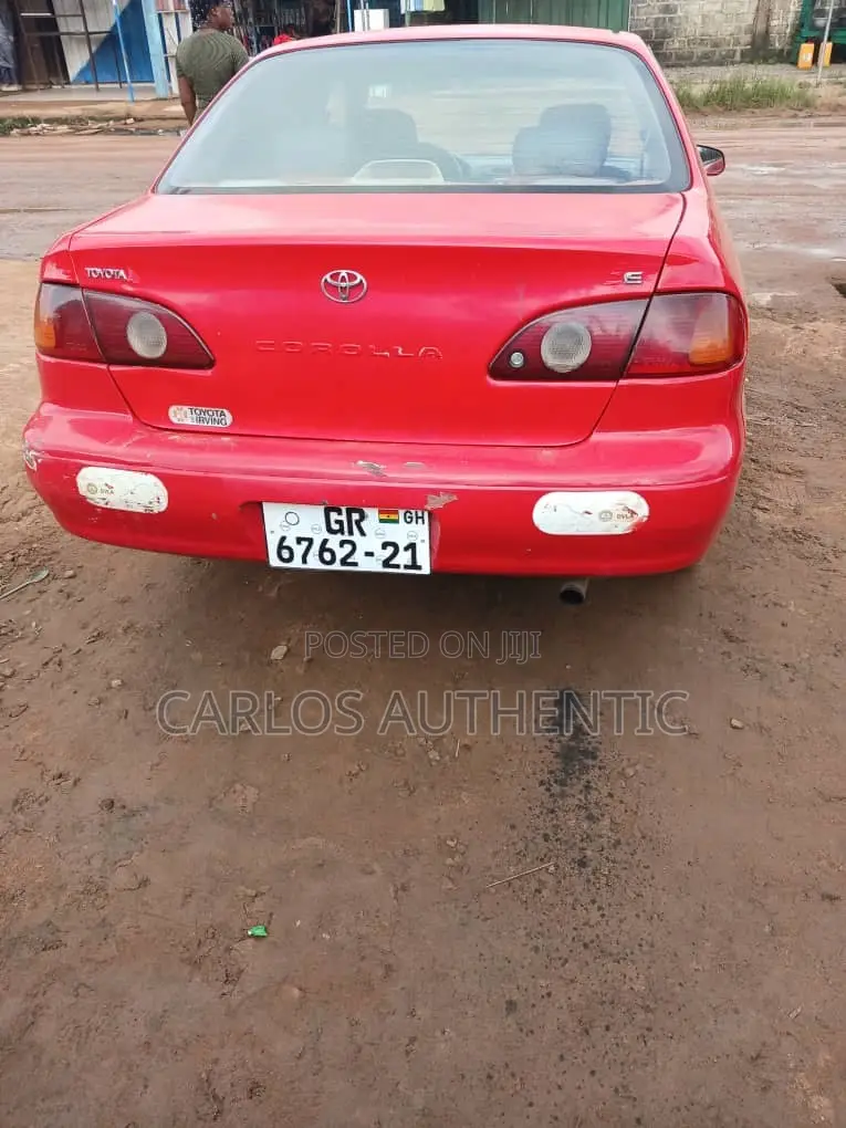 Toyota Corolla 2002 Red