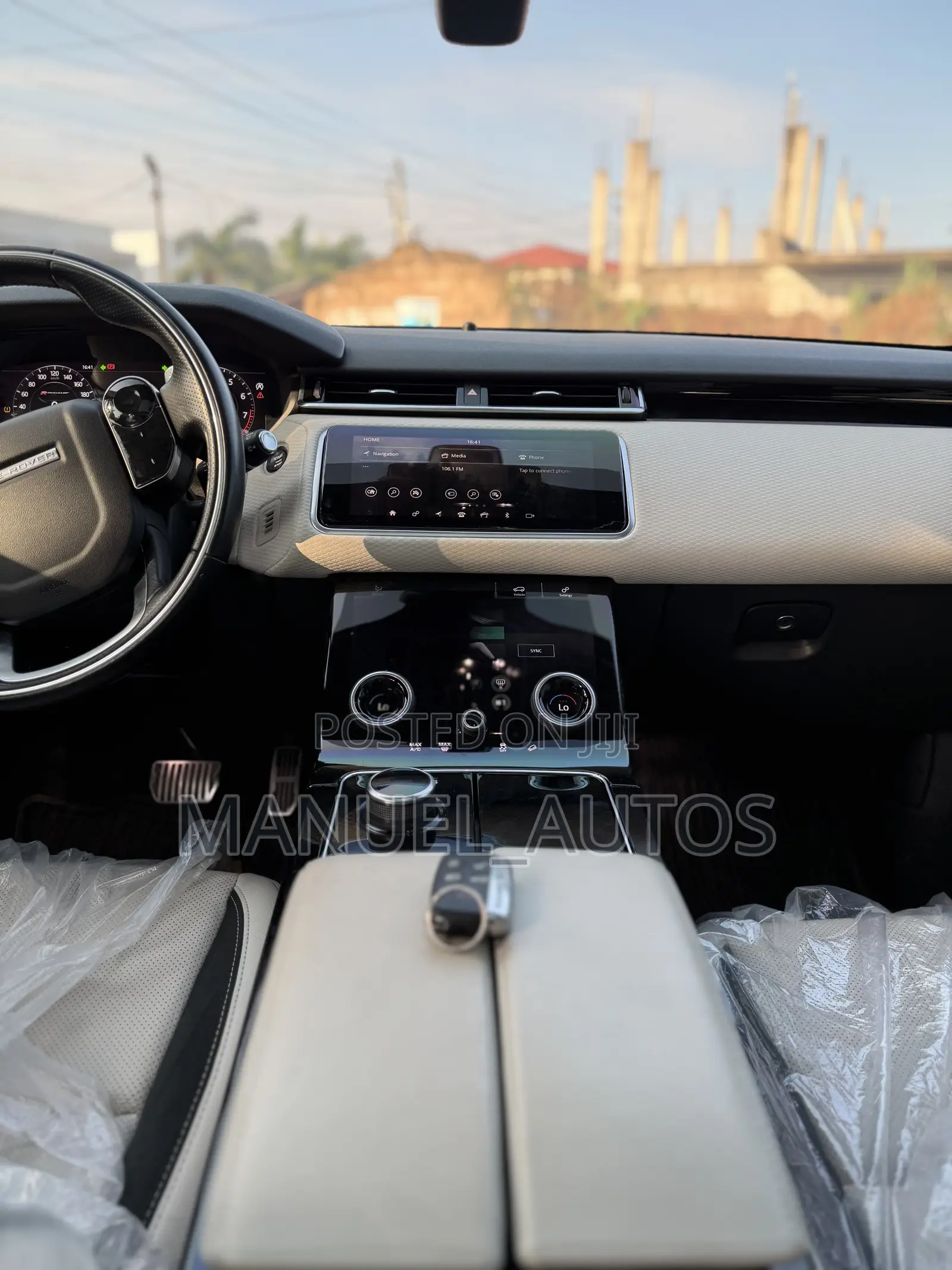 Land Rover Range Rover Velar 2020 Black
