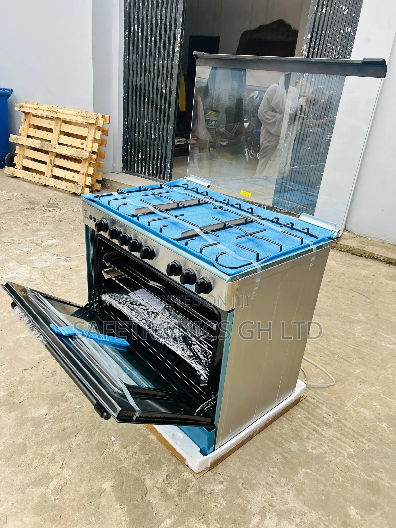Trust New Nasco 5 Burner Gas Cooker With Grill 90x60cm