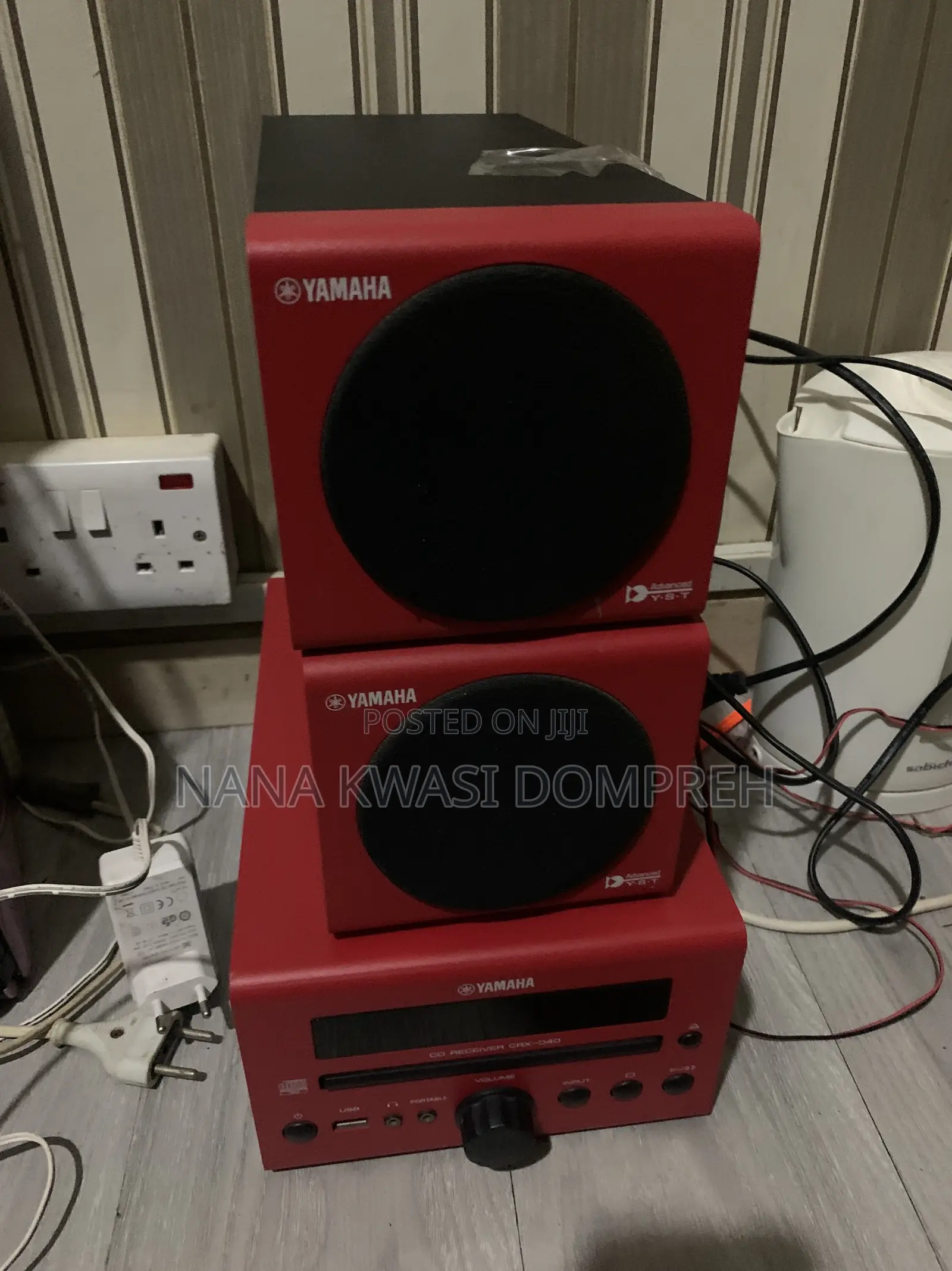 UK Yamaha's McR-040 Is an Excellent System, FM Radio,Pen Drive, CD,