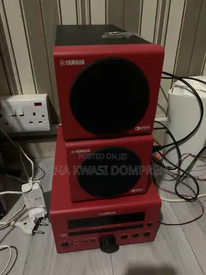 UK Yamaha's McR-040 Is an Excellent System, FM Radio,Pen Drive, CD,