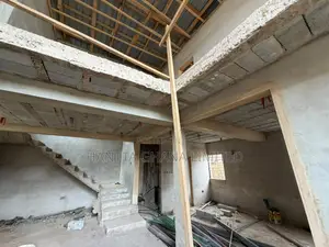 4bdrm House in Adenta, Housing Down for sale