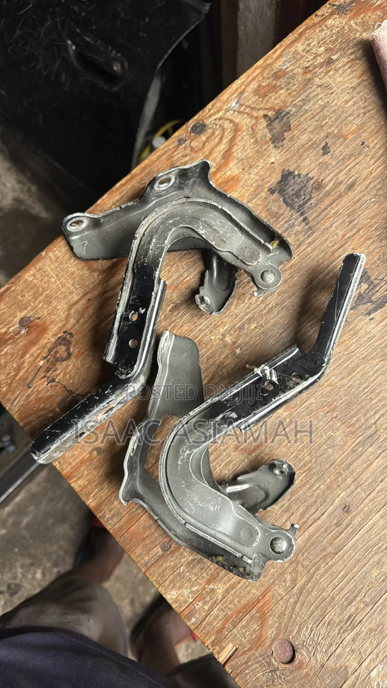Honda HRV 2023,2024,2025 Bonnet Hinge