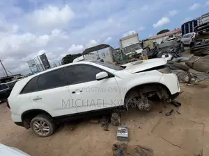 Kia Sorento 2015 White