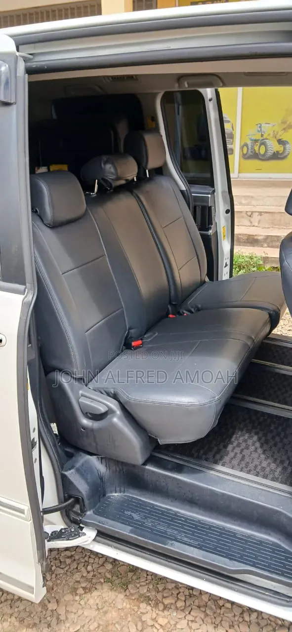 Toyota Voxy 2013 White
