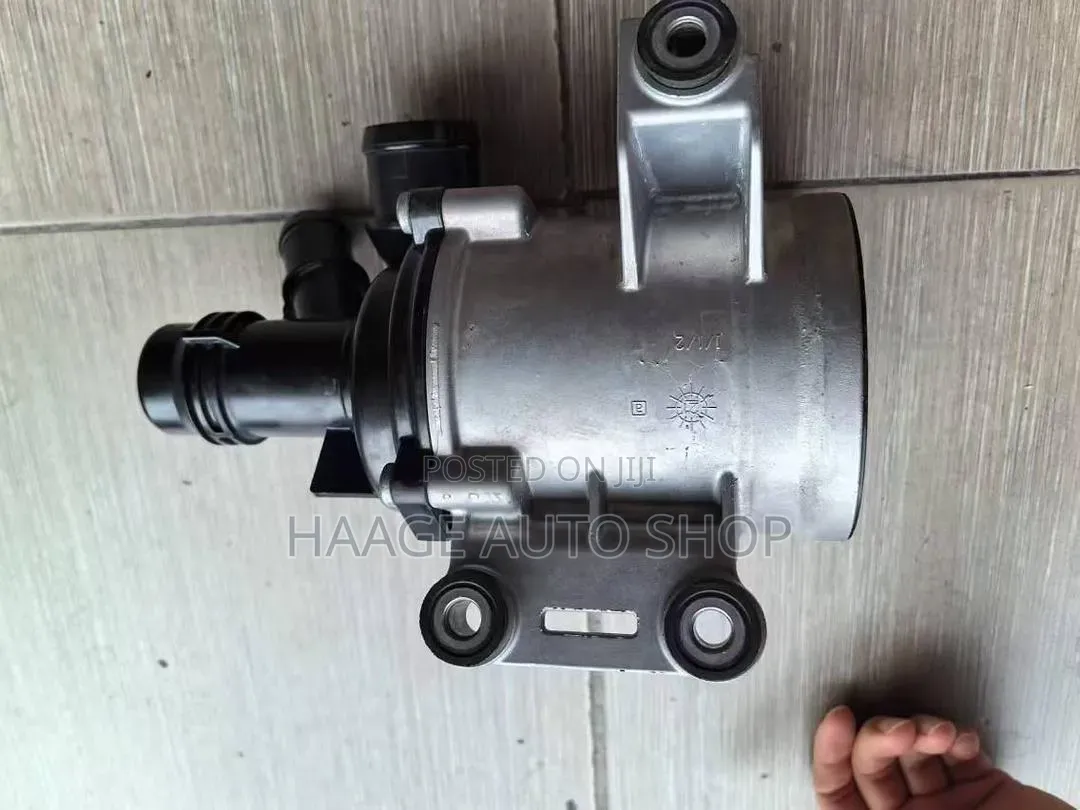 Electric Water Pump Mercedes-Benz C-Class, E-Class, GLC, and GLE