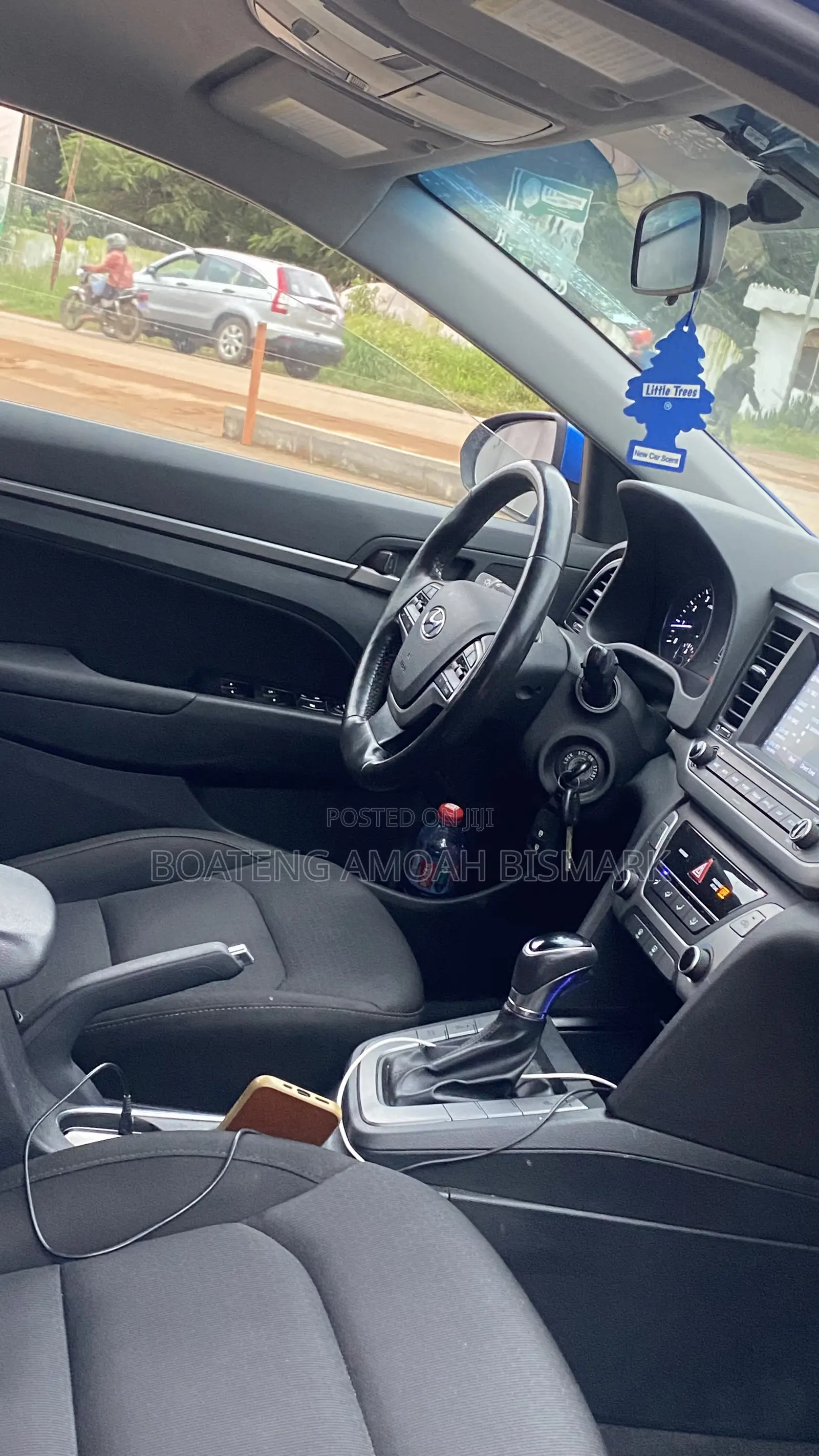 Hyundai Elantra 2019 Blue